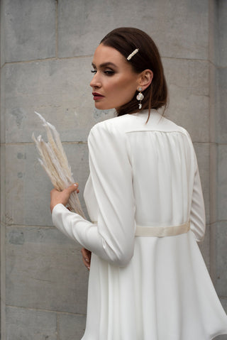 PEARL DROP HAIR SLIDES