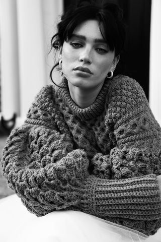 PIPPA | HOOP EARRING