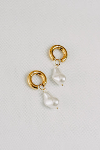 BAROQUE PEARL | BOLD HOOPS