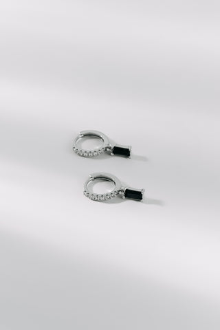BLACK STONE DROP | HUGGIES SILVER