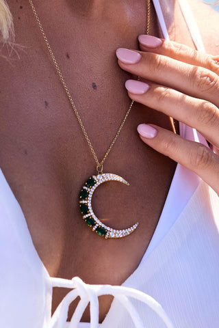 CRESCENT | PENDENT NECKLACE