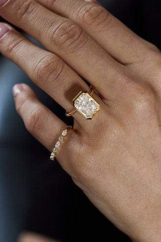 AURELIA | ETERNITY RING